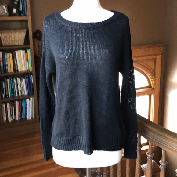 Forever 21 knit sweater - Picture 1 of 6